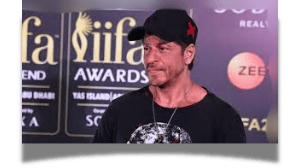 07312d1d-4a4d-44a3-b97d-8f32e4683e12  IIFA Awards 2024 : Shah Rukh Khan Gets Mobbed At Air terminal, Colossal Ocean Of Fans Ejects As He Takes off For IIFA Awards 2024; 